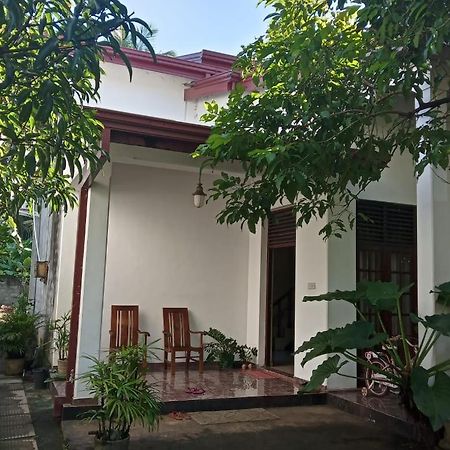 Hettiarachchi Vacation Home Kurunegala Exterior foto